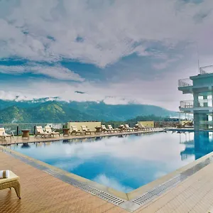 5* Resort Vibe &